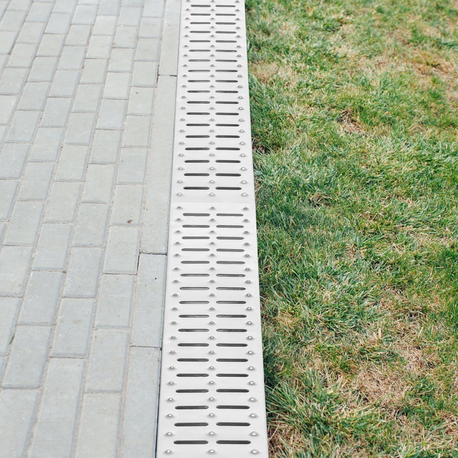System odwodnienia liniowego, odpływ liniowy z kratką metalową, 150 x 130 mm, rynna drenażowa z HDPE, czarny plastikowy odpływ podłogowy do garażu, kratka odpływowa 3 x 39, z 3 zaślepkami, do ogrodu, podjazdu – 3 sztuki