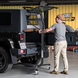 Podnośnik do zdejmowania twardego dachu, udźwig 90 kg, system zdejmowania i przechowywania twardego dachu Jeep, łatwa obsługa przez jedną osobę, kompatybilny z Jeep Wrangler 2 i 4-drzwiowy YJ, TJ, JK, JL i 4XE oraz Ford Bronco 4-drzwiowy i 6. generacji+ - miniatura 1