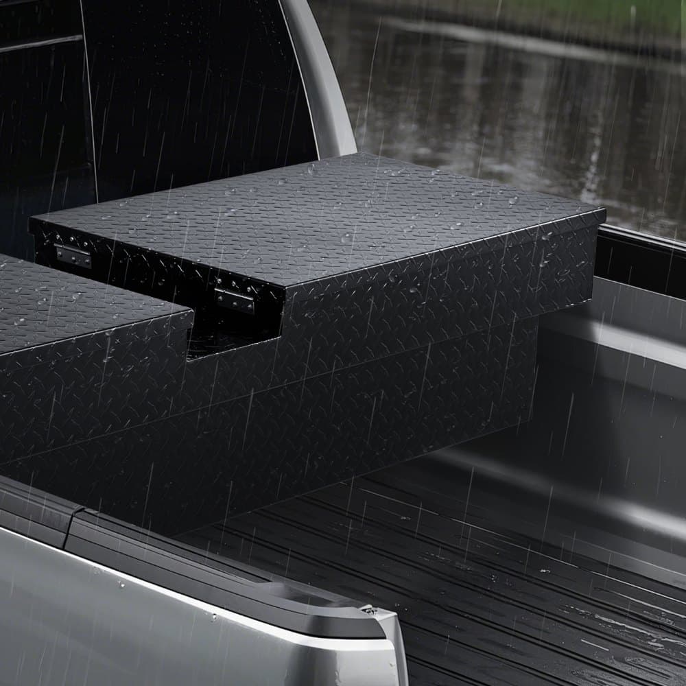 Skrzynia narzędziowa do samochodu ciężarowego typu crossover, 70x20x13 cali, wytrzymała aluminiowa skrzynia narzędziowa z fakturą diamentową, skrzynia narzędziowa do przyczepy kempingowej, wodoodporny organizer z zamkiem, kluczami, uchwytami bocznymi, czarna