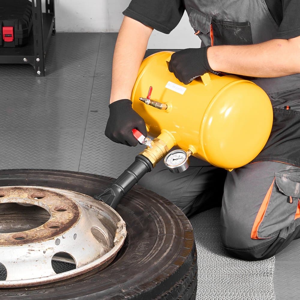 Pompka do opon pneumatycznych, 5 galonów / 18,9 l, wytrzymałe narzędzie do pompowania opon, ciśnienie robocze 87-116 psi, pompka do opon z spustem pneumatycznym do pickupów, ciężarówek, quadów, jeepów, vanów, traktorów ogrodowych i kamperów, żółta