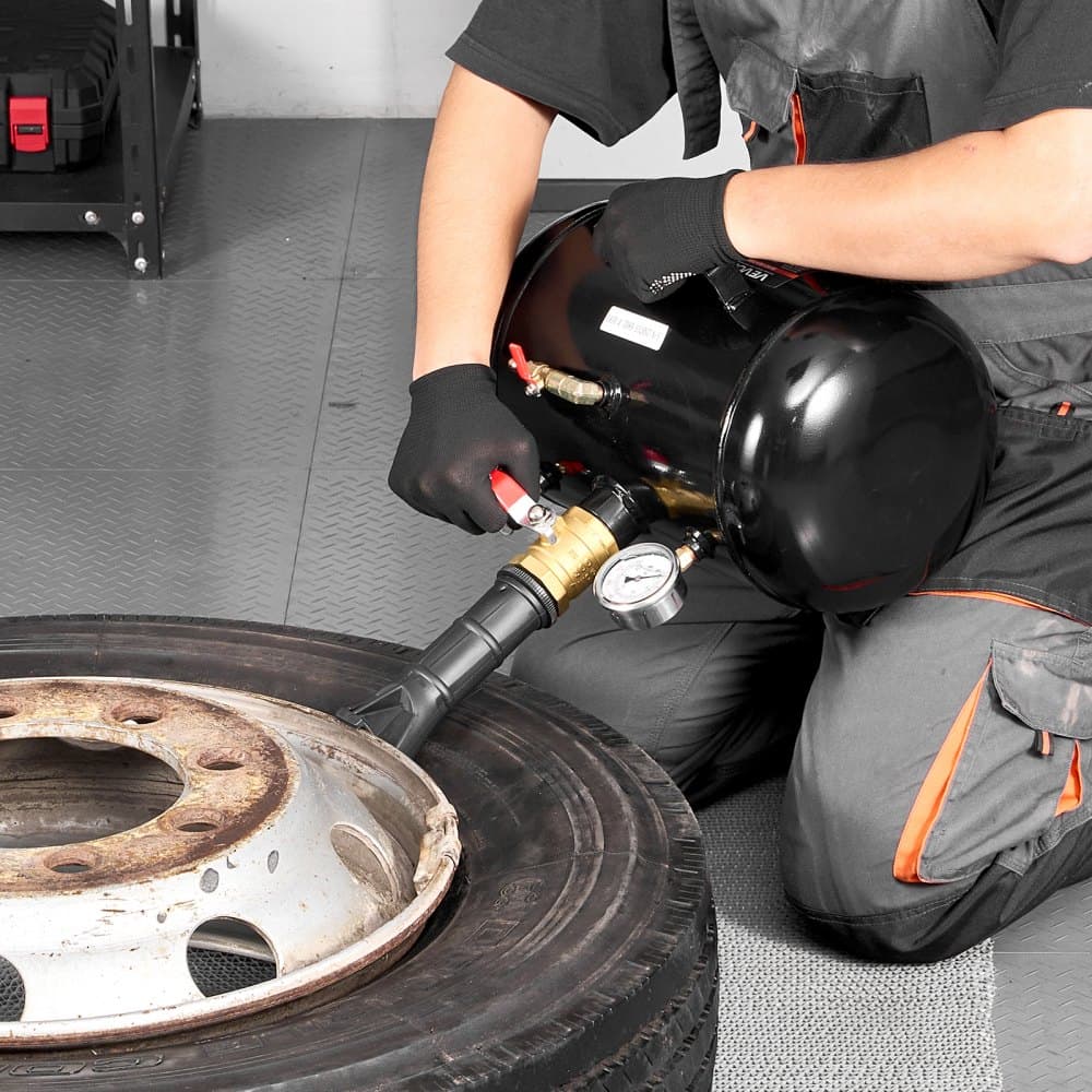 Pompka do opon pneumatycznych, 5 galonów / 18,9 l, wytrzymałe narzędzie do pompowania opon, ciśnienie robocze 87-116 psi, pompka do opon z spustem pneumatycznym do pickupów, ciężarówek, quadów, jeepów, vanów, traktorów ogrodowych i kamperów, czarna