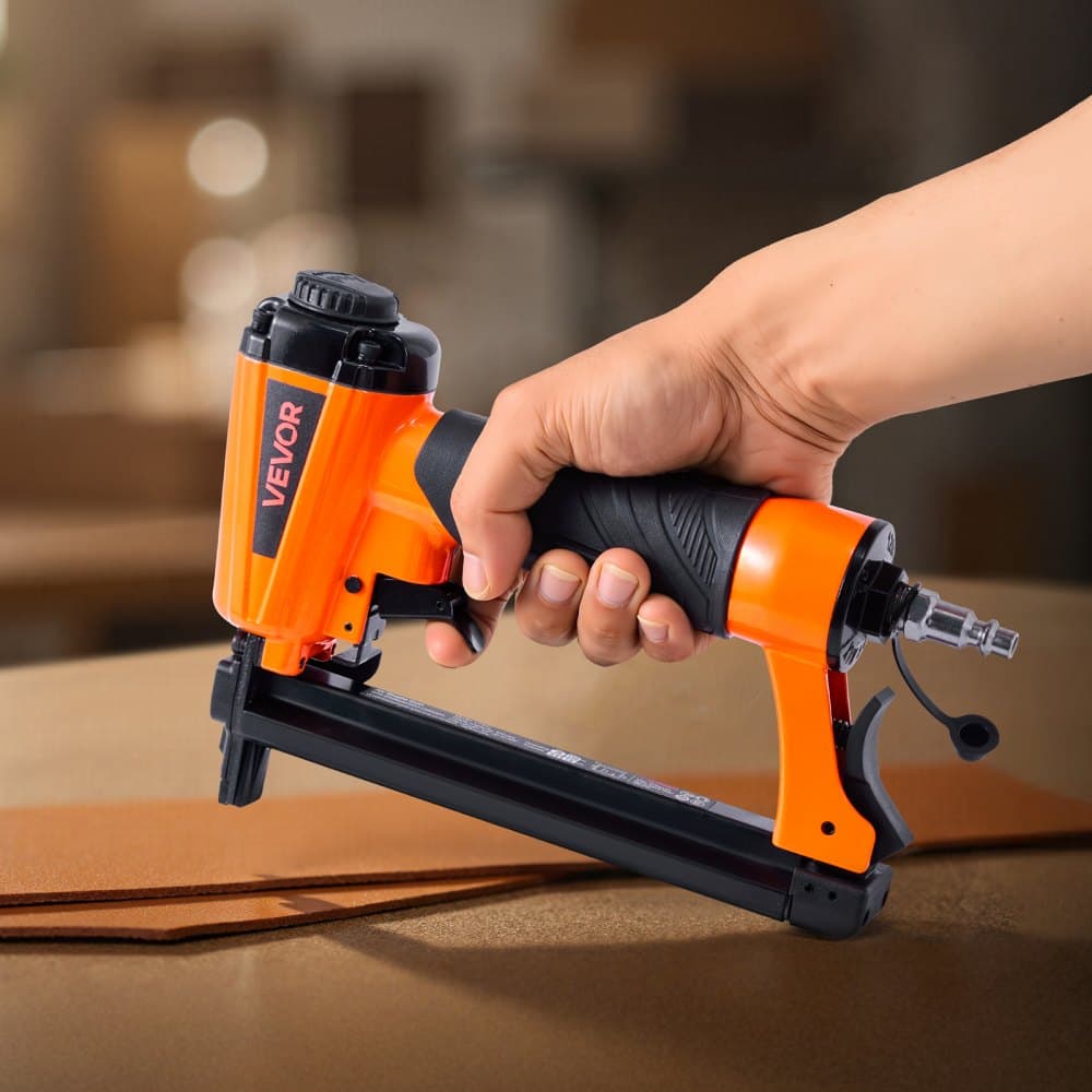 Zszywacz pneumatyczny, zszywacz tapicerski T50 o kalibrze 20, do zszywek o średnicy 10,8 mm i długości 4–16 mm, zszywacz pneumatyczny o ciśnieniu 70–110 PSI do obróbki drewna, tapicerki, tkanin, rękodzieła i projektów DIY