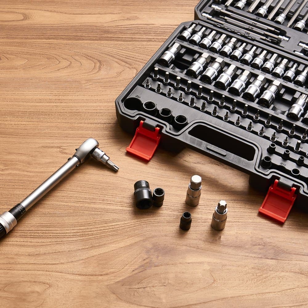 Zestaw nasadek bitowych, 107 elementów SAE i metrycznych, sześciokątne/Torx/zewnętrzne Torx/zabezpieczone przed manipulacją/bardzo długie, stal stopowa S2 i stal chromowo-wanadowa, napędy 1/4 cala, 3/8 cala i 1/2 cala, z ulepszonym etui do przechowywania, do użytku ręcznego